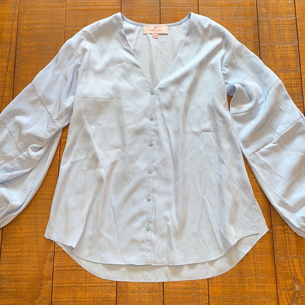 NWOT Laurie Felt Baby Blue Button Down Blouse - XXS